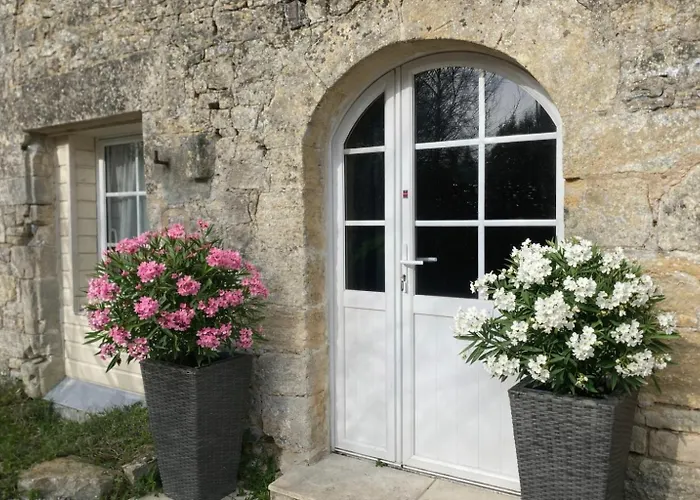 Omaha Secret Normandy Konukevi