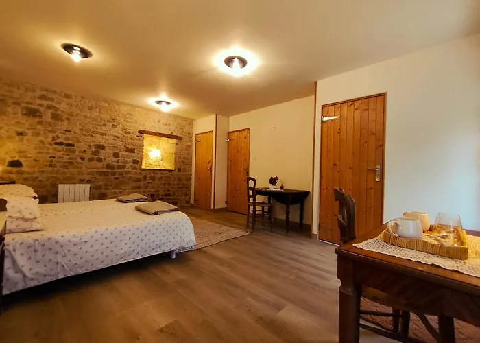 Konukevi Omaha Secret Normandy