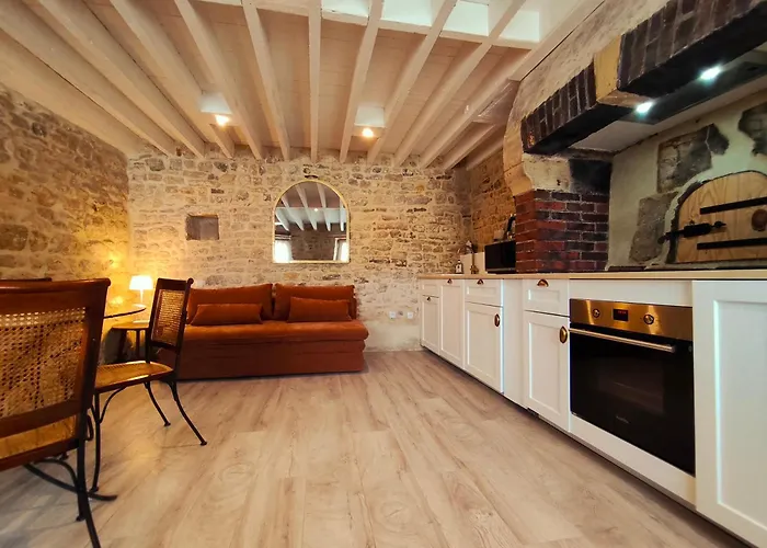 Omaha Secret Normandy 3*